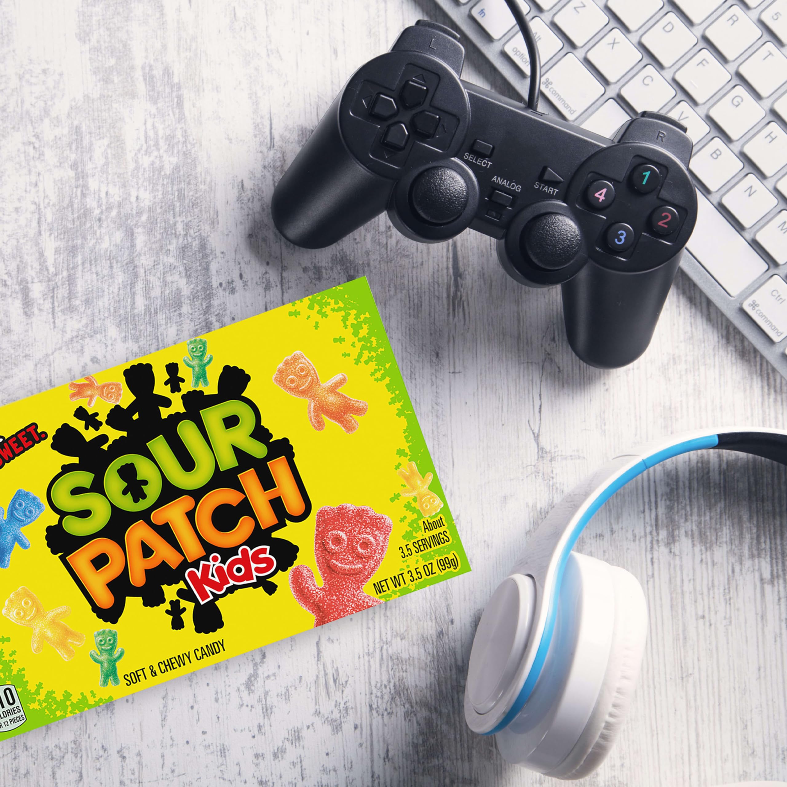 SOUR PATCH KIDS Soft & Chewy Candy, Easter Candy, 12 - 3.5 oz Boxes - Image 7